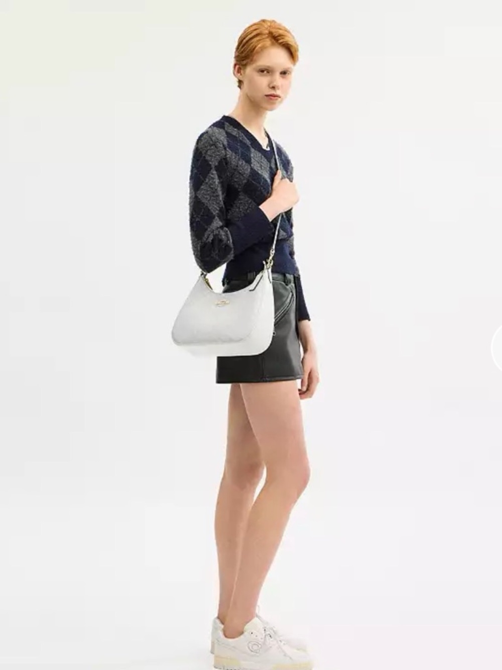 Authentic Coach Outlet Teri Hobo Bag In Signature Canvas NWT - Picture 3 of 6